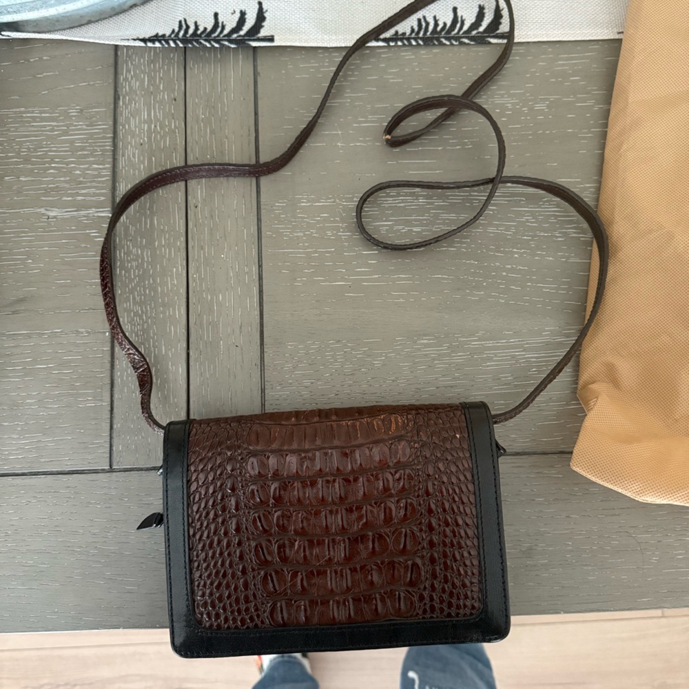 Leather crossbody purse